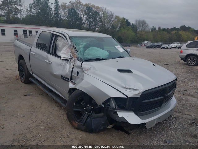 RAM 1500 Night  4x4 5'7 Box 2017 1C6RR7MT1HS666074 Image 6