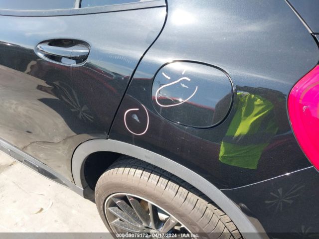 WDCTG4GB1JJ498867 Mercedes-Benz Gla 250 4matic