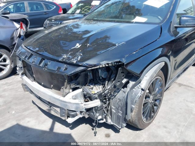 WDCTG4GB1JJ498867 Mercedes-Benz Gla 250 4matic