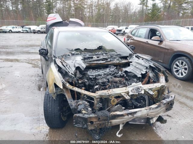 4T1B11HK9KU242875 Toyota CAMRY LE