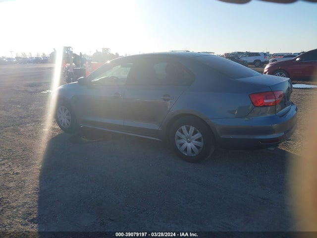 3VW2K7AJ2FM402074 Volkswagen Jetta 2.0l S
