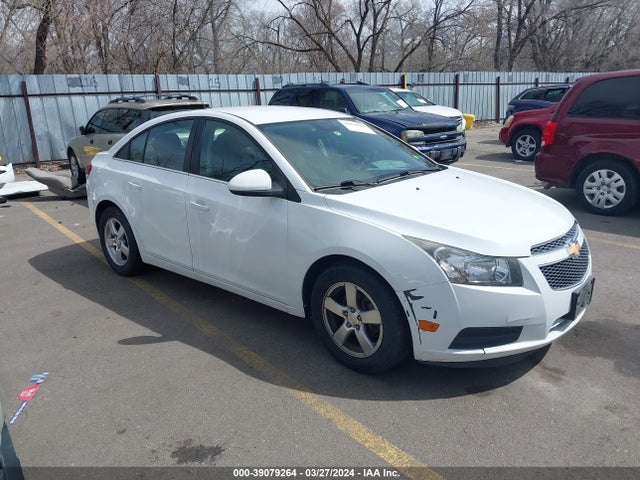 2014 1G1PK5SB6E7162646 main image