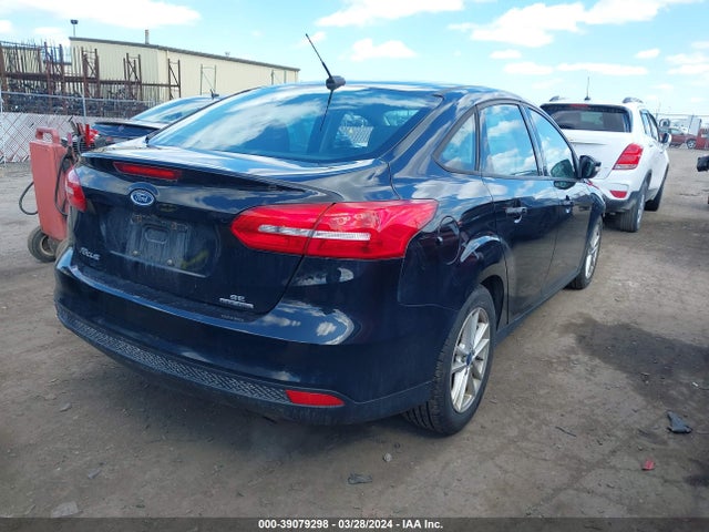 Ford FOCUS SE 2016 1FADP3F20GL386778 Image 4