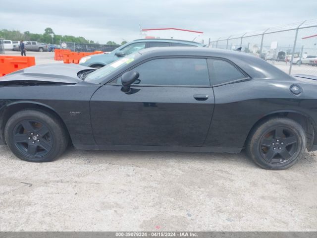 2C3CDZBTXJH260212 Dodge Challenger R/t Plus