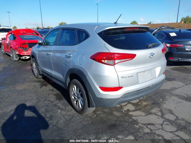 Hyundai TUCSON SE 2018 KM8J23A49JU813389 Image 3