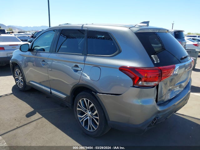 Mitsubishi Outlander Es 2017 JA4AD2A30HZ035281 Image 3
