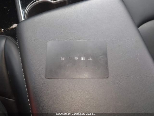 5YJ3E1EB3JF117864 Tesla Model 3 Long Range/performance
