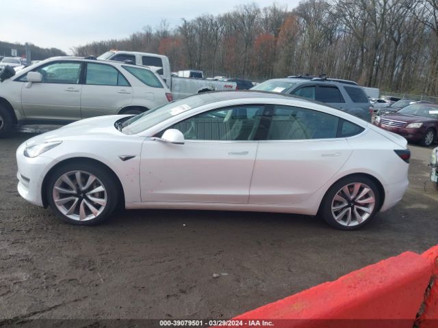 5YJ3E1EB3JF117864 Tesla Model 3 Long Range/performance