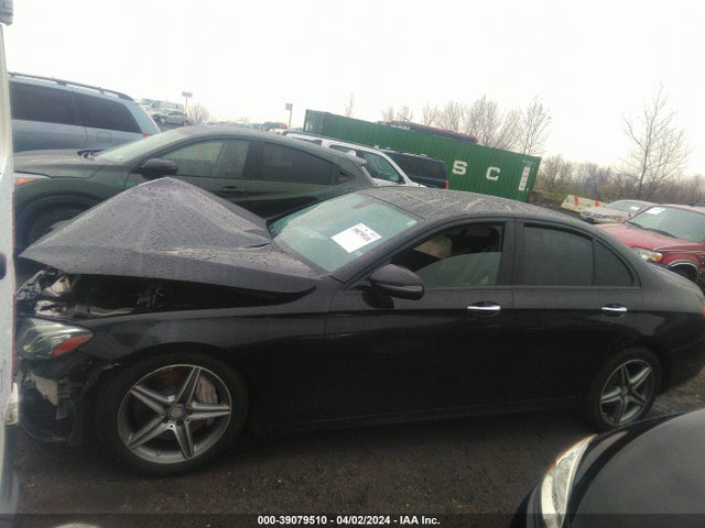 Mercedes-Benz E 300 2017 WDDZF4JBXHA057007 Image 13
