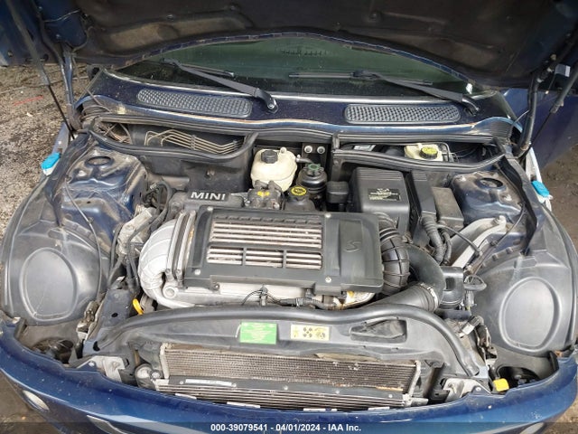 2006 MINI COOPER S WMWRE33516TJ38670 Photo 9