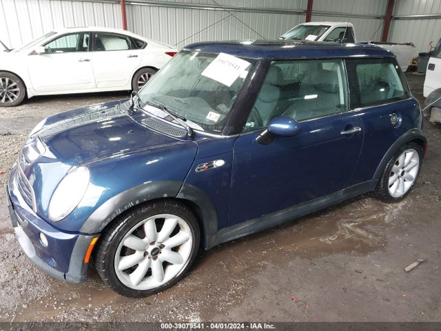 2006 MINI COOPER S WMWRE33516TJ38670 Photo 1