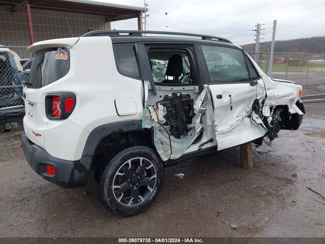 ZACNJDC16PPP40765 Jeep Renegade Trailhawk 4x4