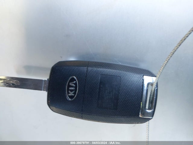 KIA Optima Lx 2018 5XXGT4L3XJG261087 Image 11