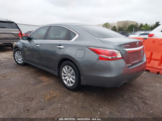 Nissan Altima 2.5 S 2015 1N4AL3AP7FN303142 Image 3