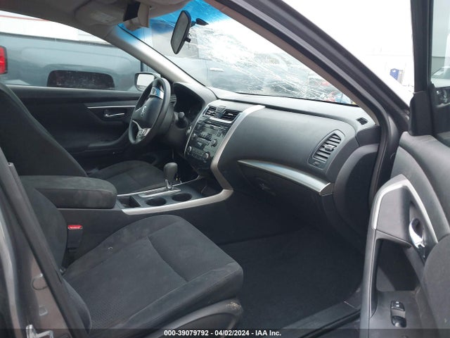 Nissan Altima 2.5 S 2015 1N4AL3AP7FN303142 Image 5