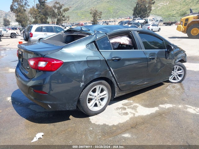 Chevrolet Cruze Lt Auto 2018 1G1BE5SM4J7176154 Image 4