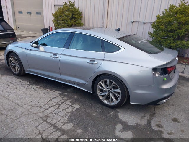 2024 AUDI A5 SPORTBACK WAUABCF57RA023069 Photo 2