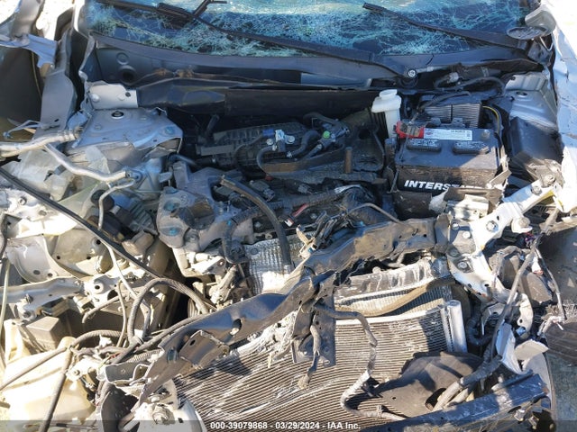 Nissan ROGUE S 2015 KNMAT2MTXFP565559 Image 10