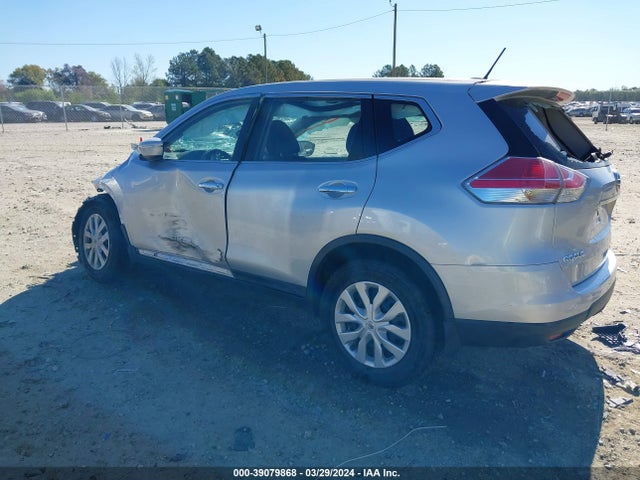Nissan ROGUE S 2015 KNMAT2MTXFP565559 Image 3