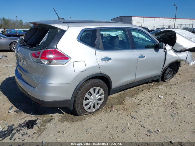 Nissan ROGUE S 2015 KNMAT2MTXFP565559 Image 4