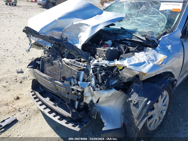 Nissan ROGUE S 2015 KNMAT2MTXFP565559 Image 6