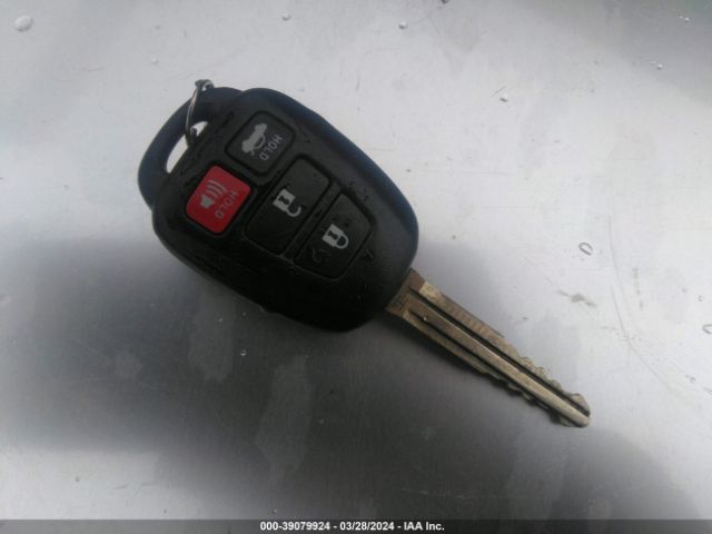 2T1BURHE4EC062323 Toyota Corolla S Plus