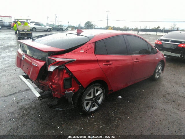 Toyota Prius Three Touring 2017 JTDKARFU2H3051417 Image 4