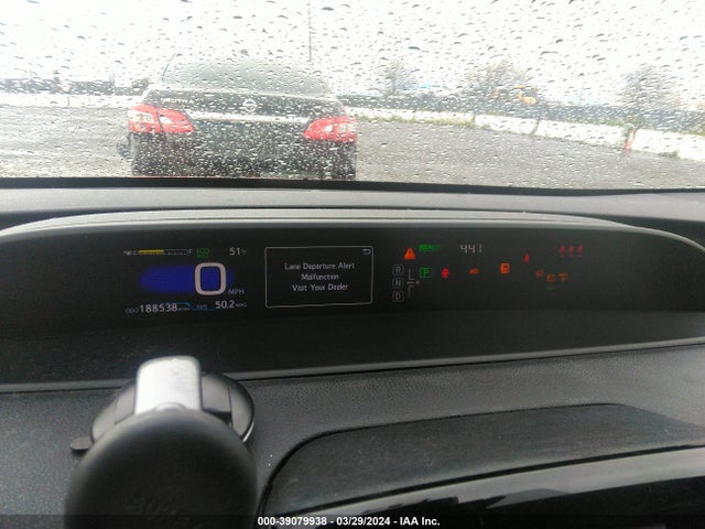 Toyota Prius Three Touring 2017 JTDKARFU2H3051417 Image 7