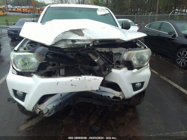 Toyota Tacoma Base V6 2014 5TFLU4EN5EX108299 Image 12