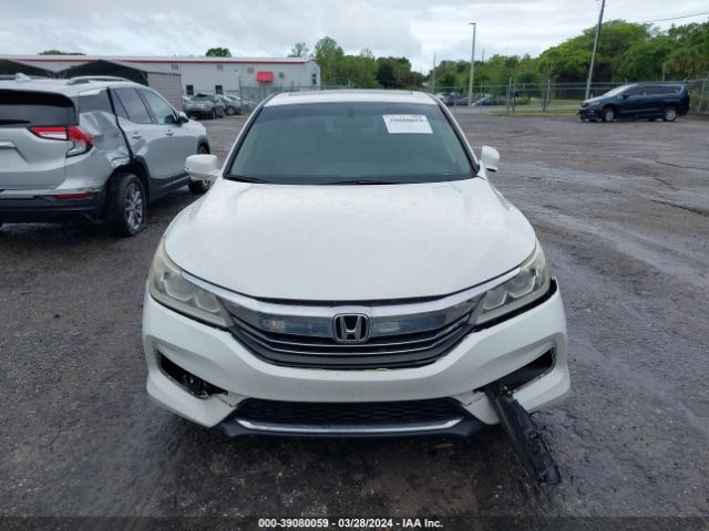 1HGCR2F82HA121437 Honda Accord Ex-l