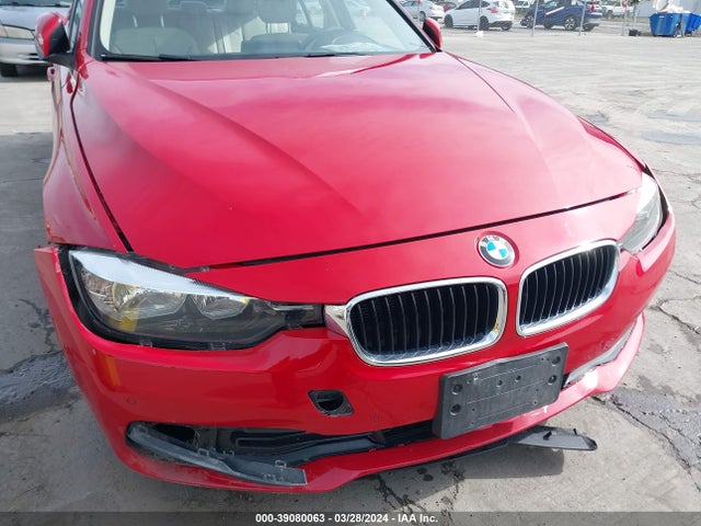 BMW 320i 2016 WBA8E1G52GNU10045 Image 18