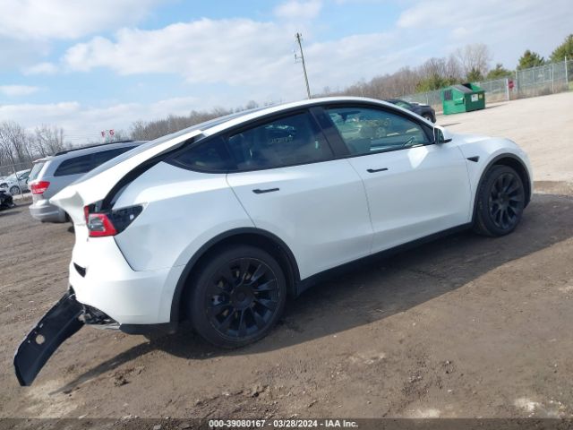 7SAYGDEE1NF419206 Tesla Model Y