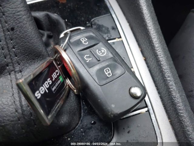 1VWSA7A31MC011825 Volkswagen Passat 2.0t Se
