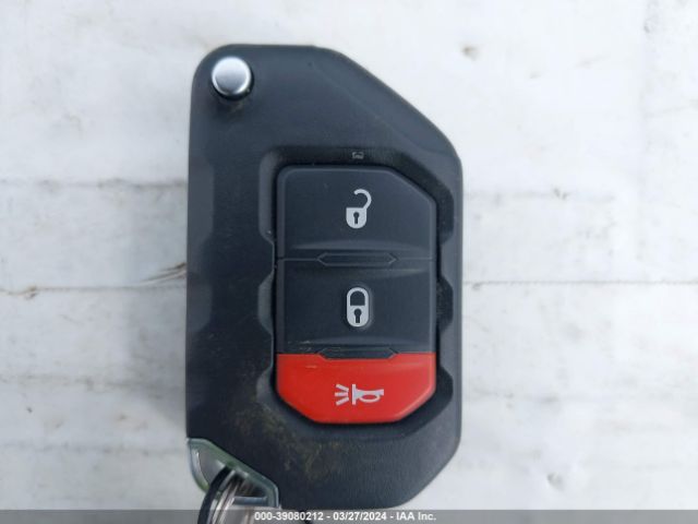1C4JJXP69PW699155 Jeep Wrangler 4xe Sahara 4x4