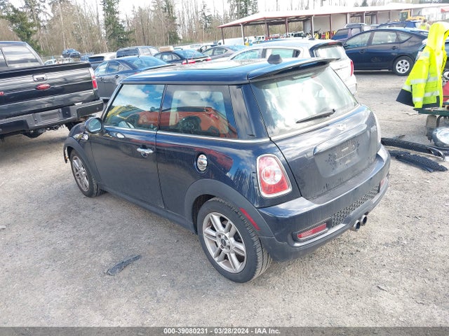 2013 MINI HARDTOP WMWSV3C53DT478238 Photo 2