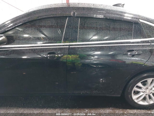 Chevrolet MALIBU LT 2018 1G1ZD5ST7JF182948 Image 14