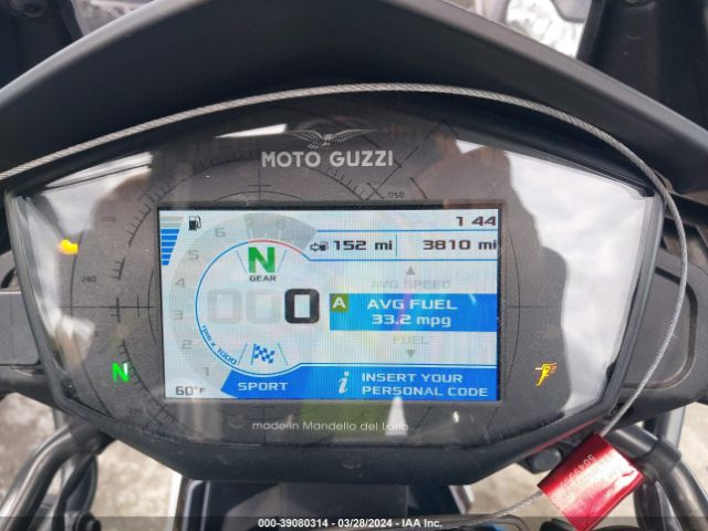 2022 MOTO GUZZI V85 TT ZGUKYUE03NM000086 Photo 6