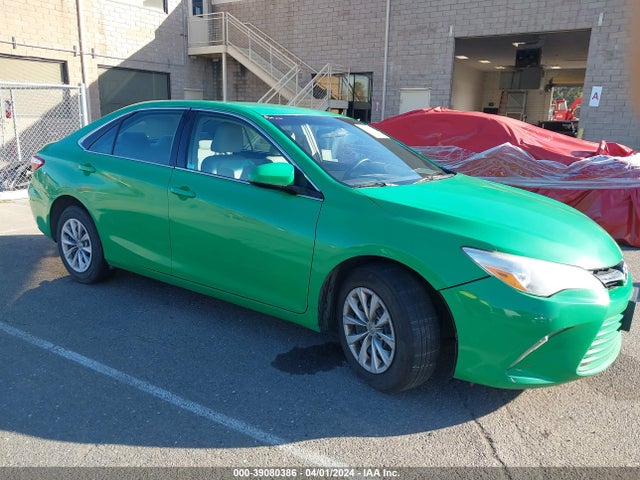 Toyota CAMRY LE 2015 4T4BF1FK5FR486233 Image 1