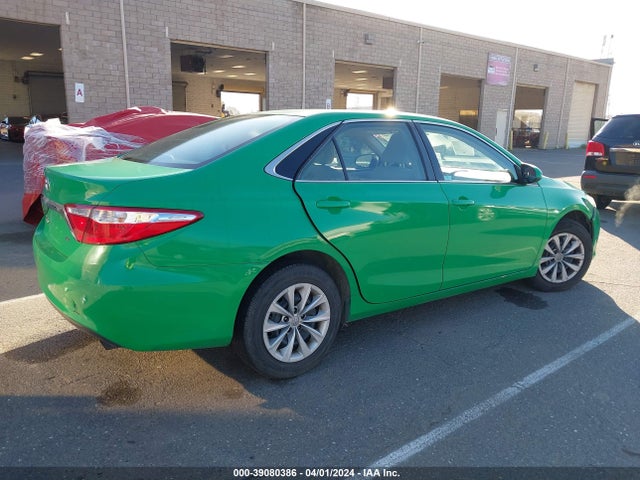 Toyota CAMRY LE 2015 4T4BF1FK5FR486233 Image 4