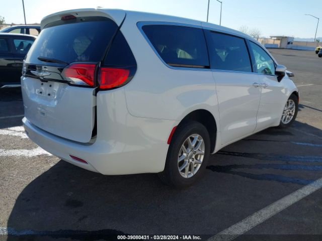 2022 CHRYSLER VOYAGER 2C4RC1CG3NR160139 Photo 3