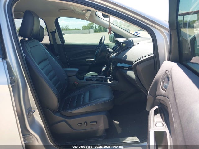 Ford Escape Titanium 2018 1FMCU0J98JUC58139 Image 5
