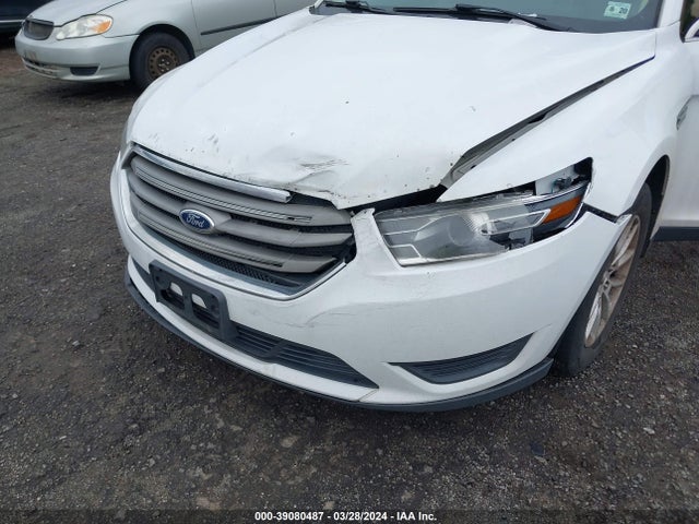 Ford TAURUS SE 2015 1FAHP2D82FG116364 Image 6
