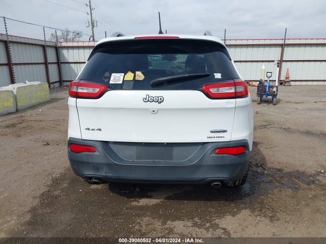 Jeep Cherokee Latitude 2014 1C4PJMCS8EW159790 Image 16