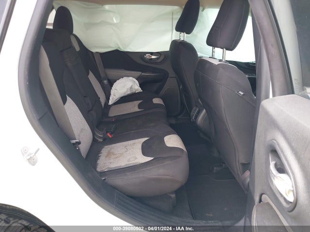 Jeep Cherokee Latitude 2014 1C4PJMCS8EW159790 Image 8
