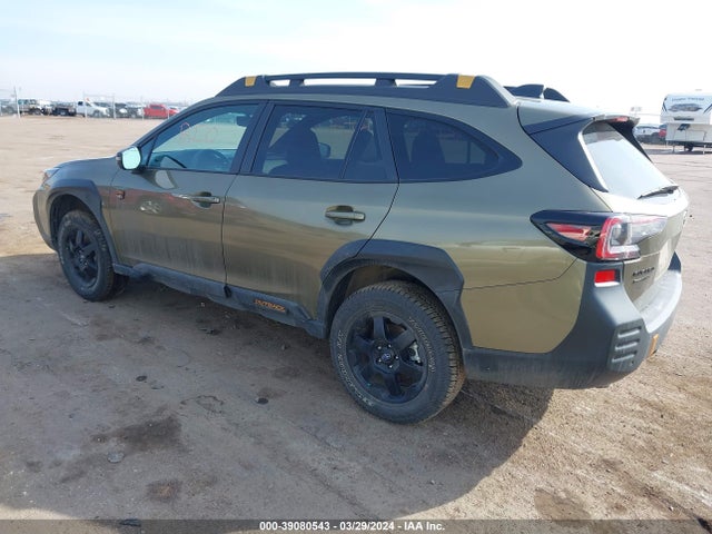 4S4BTGUD9R3125057 Subaru Outback Wilderness