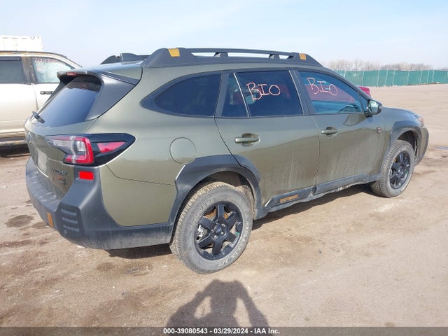 4S4BTGUD9R3125057 Subaru Outback Wilderness