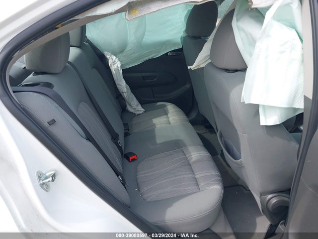 Chevrolet Sonic Lt Auto 2015 1G1JC5SH2F4154764 Image 8