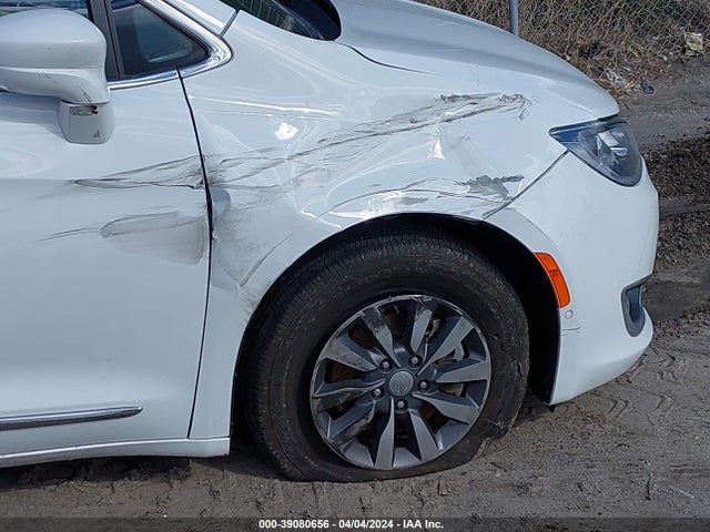 Chrysler Pacifica Touring L Plus 2020 2C4RC1EG5LR281345 Image 17