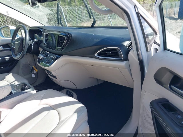 2C4RC1EG5LR281345 Chrysler Pacifica Touring L Plus