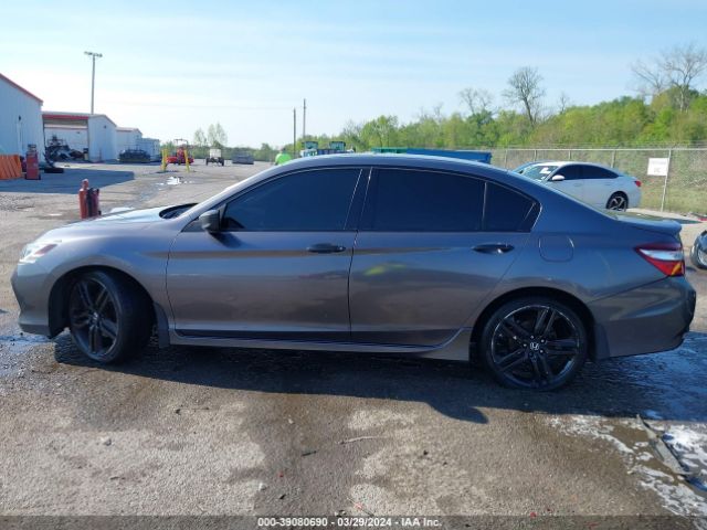 1HGCR3F94HA041605 Honda Accord Touring V6